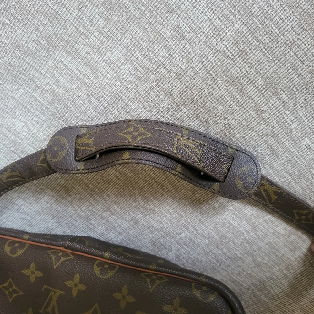 Louis Vuitton LV Monogram Marceau GM Vintage Crossbody Bag.
